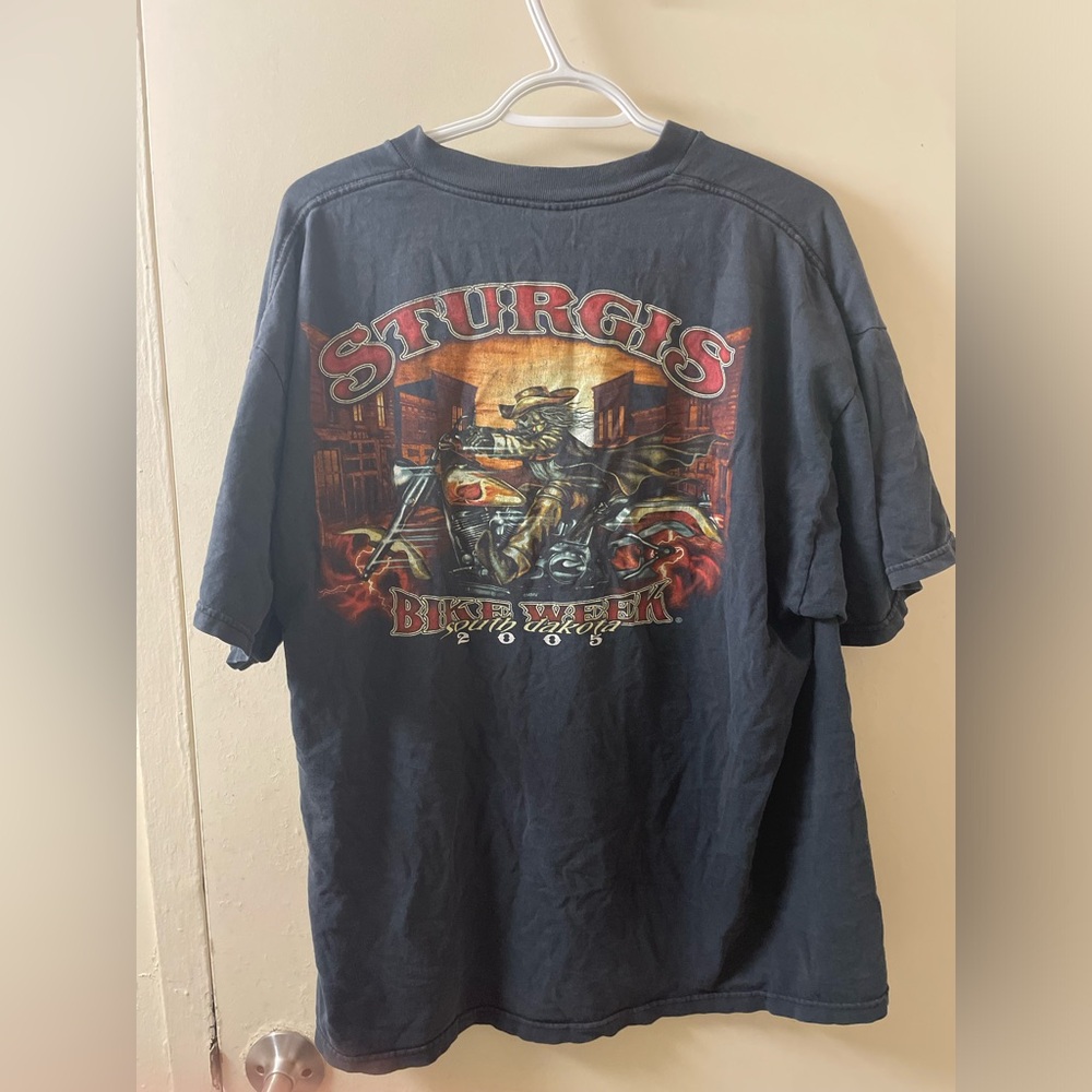 Vintage 2005 Graphic cropped tee